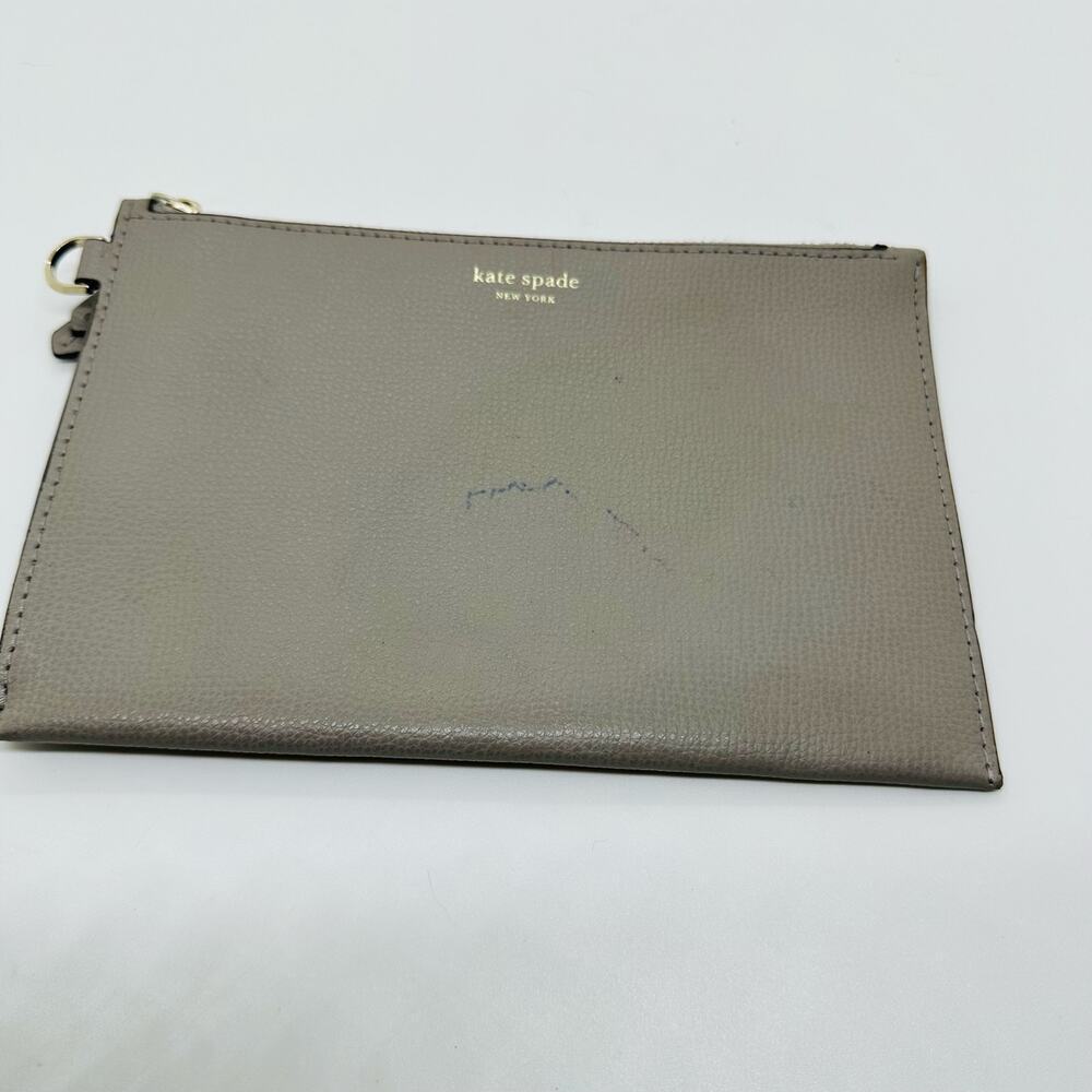 Kate Spade Women's Light Grey Zip Closure Pouch Wristlet Size Large